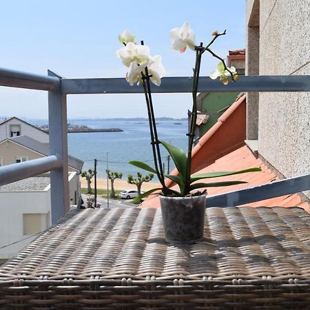 Maravilloso Apartamento Vilanova De Arousa Esterno foto